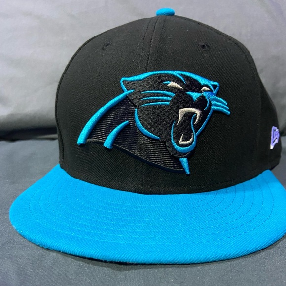 New Era Carolina Panthers size 7 3/4 fitted hat - Picture 1 of 4